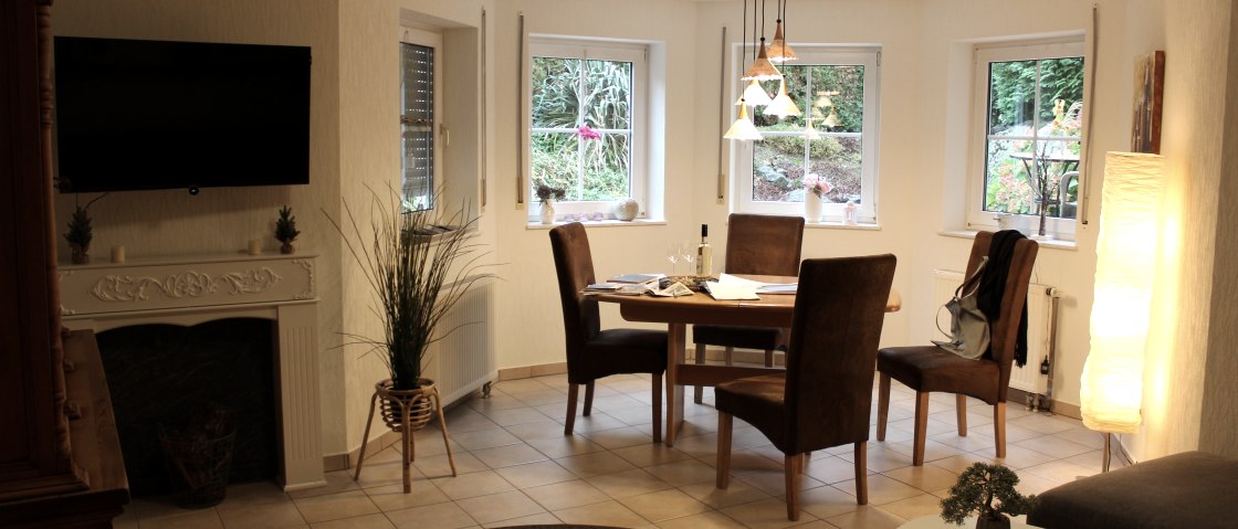 Wohnzimmer der Ferienwohnung Lengyel in Plaidt, © VG Pellenz/Chagas da Silva Wohnzimmer der Ferienwohnung Lengyel in Plaidt, © VG Pellenz/Chagas da Silva