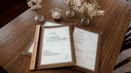 Speisekarte Landhaus Eifelschenke, © VerBildLicht Fotografie Speisekarte Landhaus Eifelschenke, © VerBildLicht Fotografie