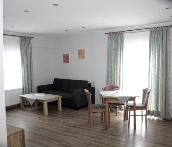 Fewo Nette-Schiefer-Pfad Wohnzimmer Fewo Nette-Schiefer-Pfad Wohnzimmer