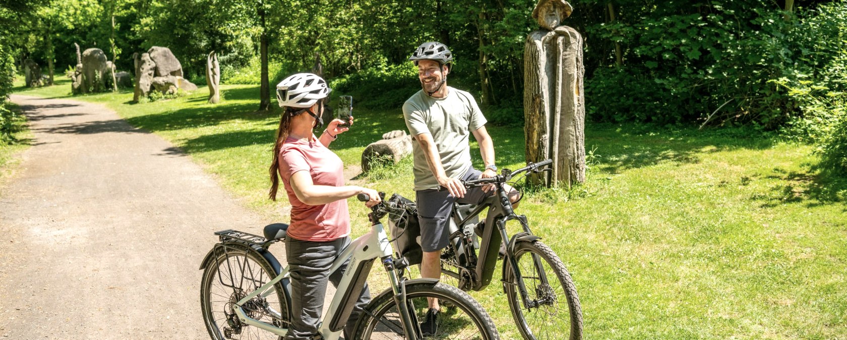 Radeln durch den Nettepark, © Eifel Tourismus GmbH/Dominik Ketz Radeln durch den Nettepark, © Eifel Tourismus GmbH/Dominik Ketz
