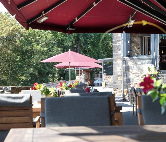 Schlossterrasse, © Schloss Burgbrohl GmbH Schlossterrasse, © Schloss Burgbrohl GmbH