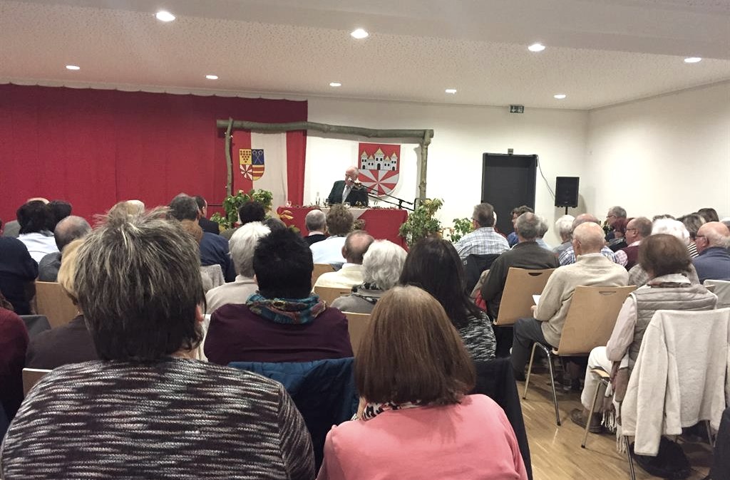 Mundartabend, © TI Vulkanregion Laacher See Mundartabend, © TI Vulkanregion Laacher See