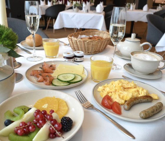 Frühstückstisch Frühstückstisch