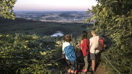 Blick von der Teufelskanzel, © Kappest/Vulkanregion Laacher See Blick von der Teufelskanzel, © Kappest/Vulkanregion Laacher See