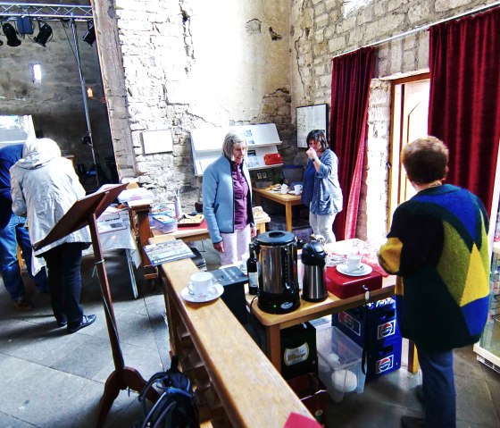 Bewirtung, © Kappest/Vulkanregion Laacher See Bewirtung, © Kappest/Vulkanregion Laacher See