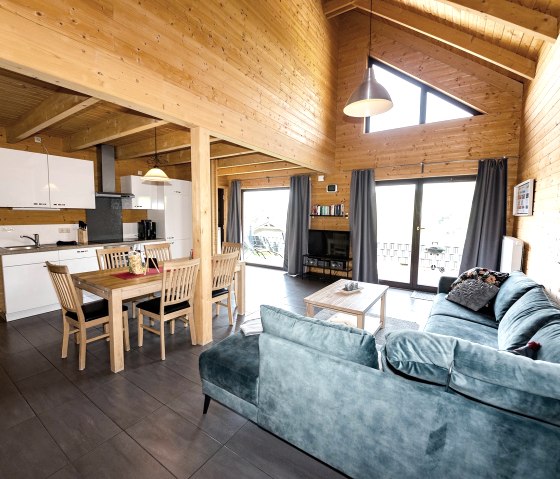 S-027-019-23-Wohnbereich Tommy-Annika S-027-019-23-Wohnbereich Tommy-Annika