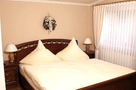 Zur Alten Mühle Zimmer 2 Zur Alten Mühle Zimmer 2