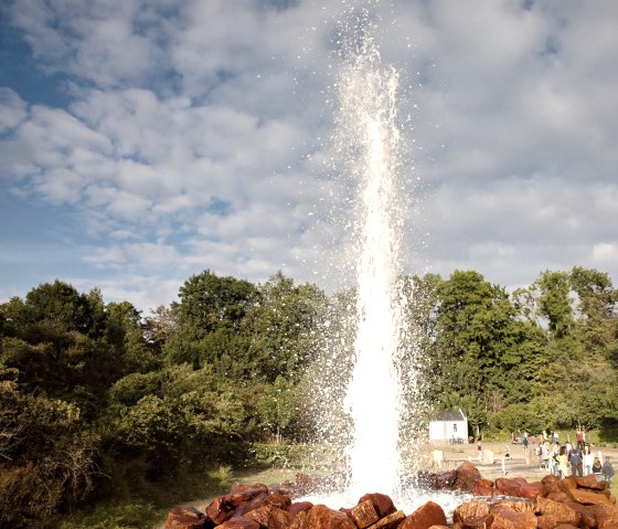 Ziel am Vulkanpark-Radweg: Geysir in Andernach, © Vulkanpark GmbH, Martin Christ Ziel am Vulkanpark-Radweg: Geysir in Andernach, © Vulkanpark GmbH, Martin Christ