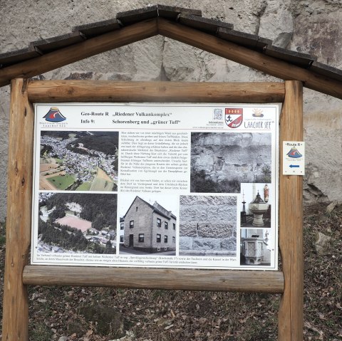Infotafel - Geopfad Rieden, © VG Mendig/Neideck Infotafel - Geopfad Rieden, © VG Mendig/Neideck