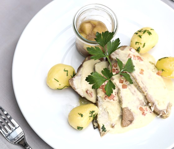 Leckere Speisen, © Schloss Burgbrohl GmbH Leckere Speisen, © Schloss Burgbrohl GmbH