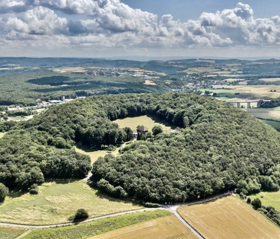 Bausenberg, &copy; Vulkanregion Laacher See/Hausberg