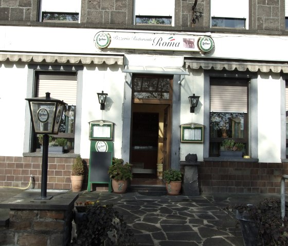 Pizzeria Roma Kruft - Eingang, &copy; Vg Pellenz/Manea