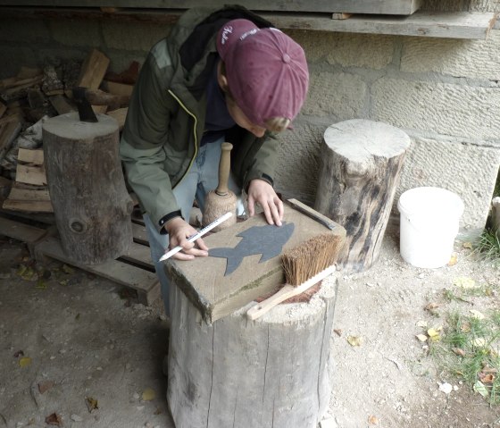 Kinder beim H&auml;mmern, &copy; Werner Wilms