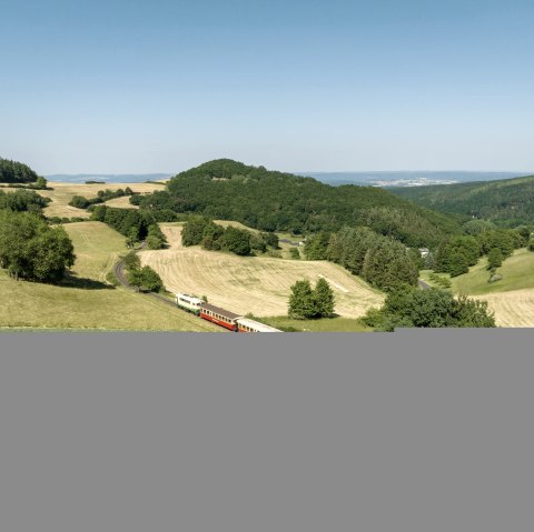 Osteifelweg Etappe Engen nach Brohl, &copy; Eifel Tourismus GmbH, Dominik Ketz