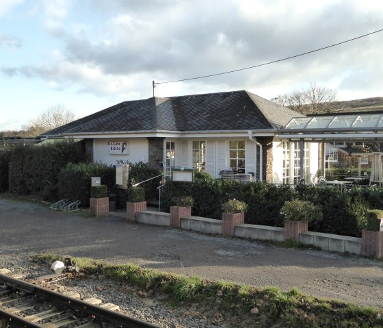 Station Oberzissen - Ijscafé, © Christof Bürger