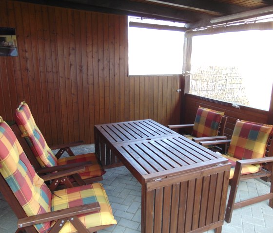 Sitzm&ouml;glichkeit innen, &copy; Erwin Astor