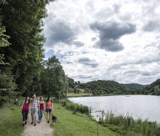 Wanderung, &copy; Rhein-Mosel-Eifel Touristik, K.-P. Kappest