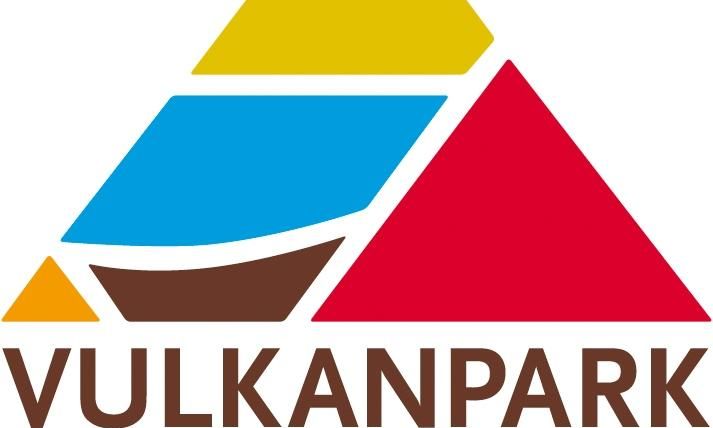 Ein modernes Logo von VULKANPARK in lebhaften Farben. Es ist kreativ gestaltet und vermittelt ein Gefühl von Einzigartigkeit.