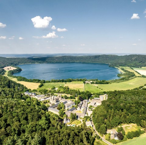 Laacher See, © Eifel Tourismus GmbH, D. Ketz