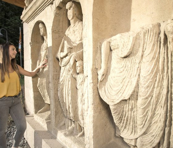 R&ouml;mergrab2, &copy; Vulkanregion