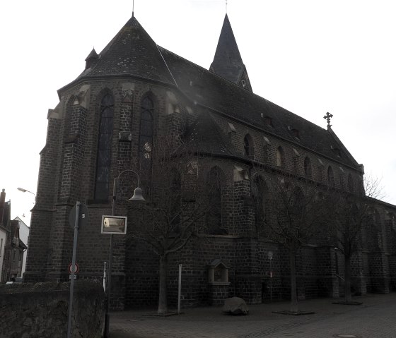 Pfarrkirche St. Johannes in Th&uuml;r, &copy; VG Mendig/Neideck