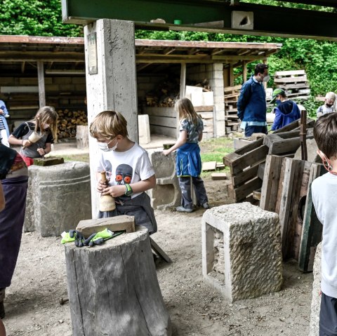 Alle Kinder aktiv, © J. Zimpel-Nonn/Vulkanregion Laacher See
