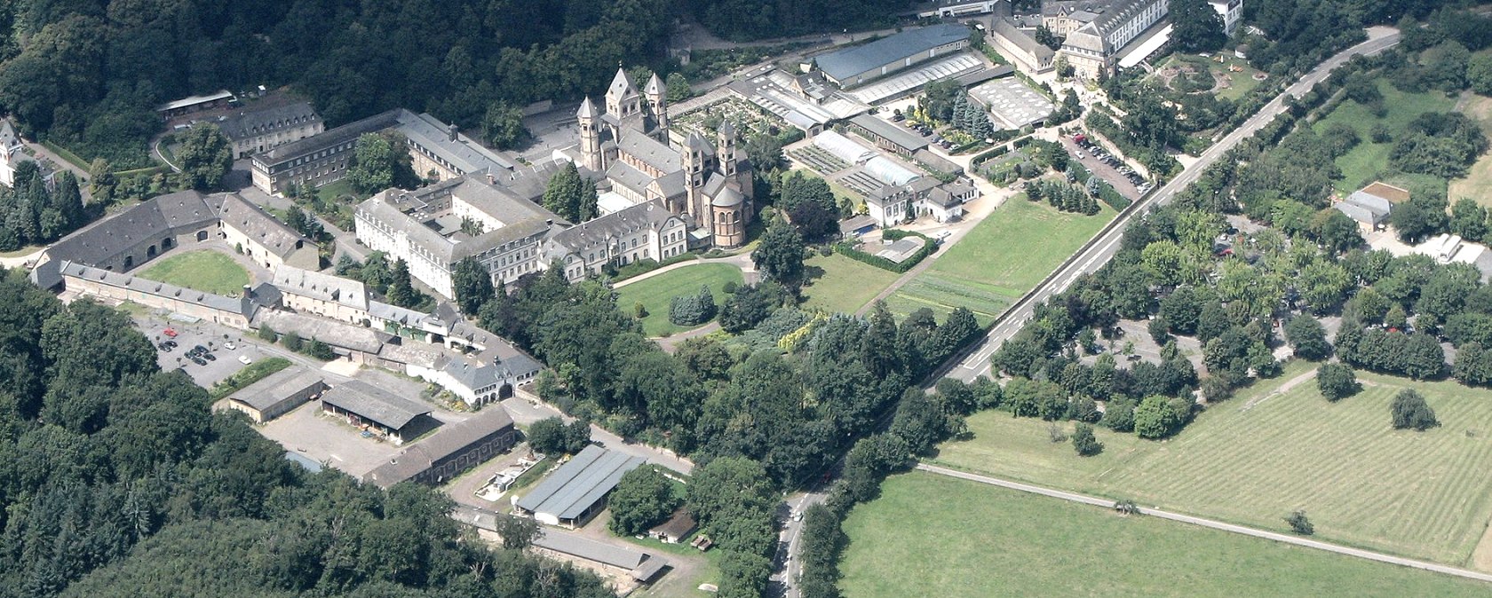 Maria Laach, &copy; Walter M&uuml;ller