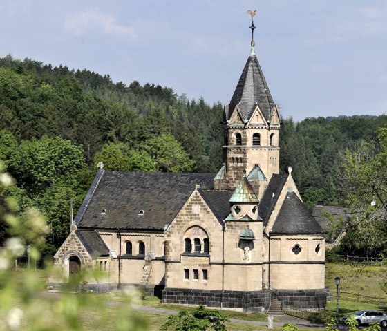 L'église de Mirbach sur la 8e étape de l'Eifelsteig, © Jochen Rüffer