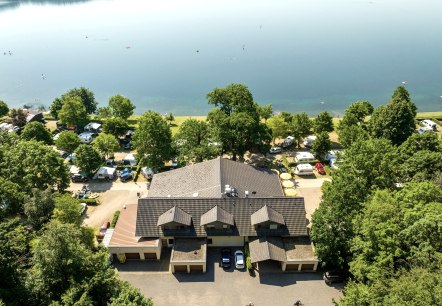 Luftblid Blockhaus und Laacher See, &copy; Eifel Tourismus GmbH, Dominik Ketz