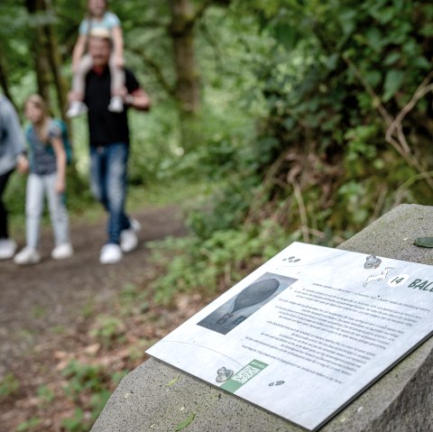 Hikers on the Zeckelsweg, © Bernhard Risse