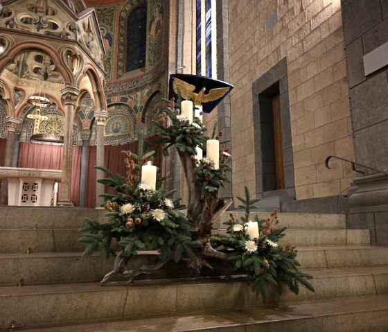 Advent in Maria Laach, © Sebastian Kriesmer