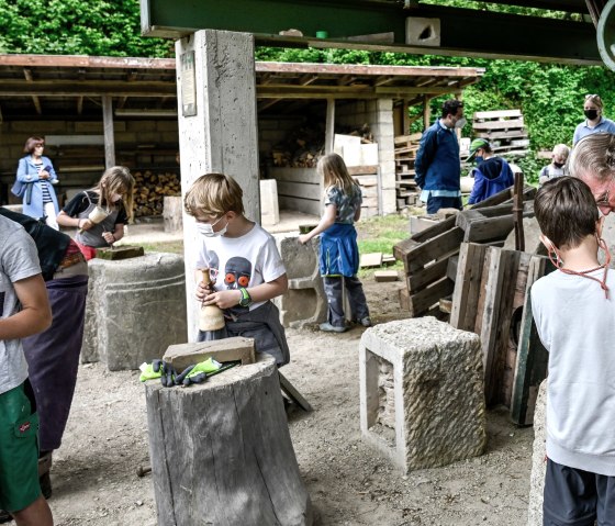 Alle Kinder aktiv, © J. Zimpel-Nonn/Vulkanregion Laacher See