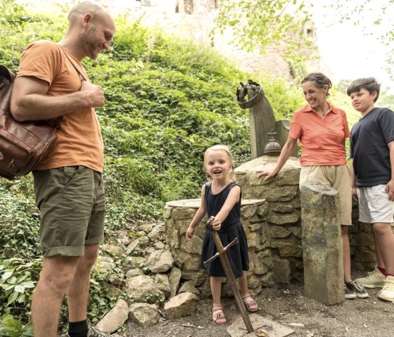 Les enfants peuvent se sentir comme des chevaliers, © Rheinland-Pfalz Tourismus GmbH, D. Ketz