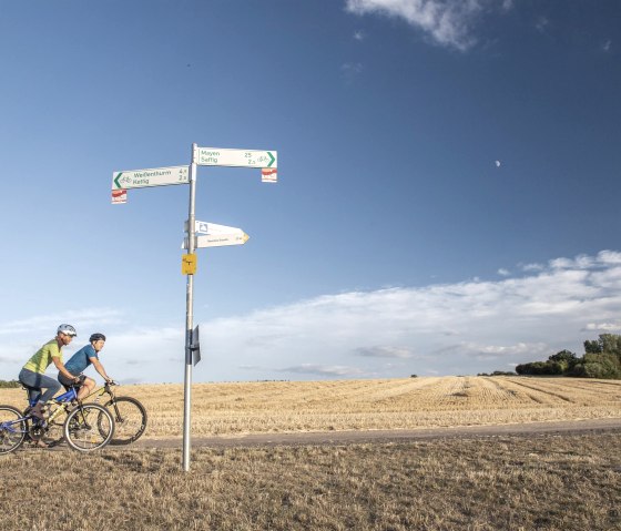 Radweg, &copy; Vulkanregion / Kappest
