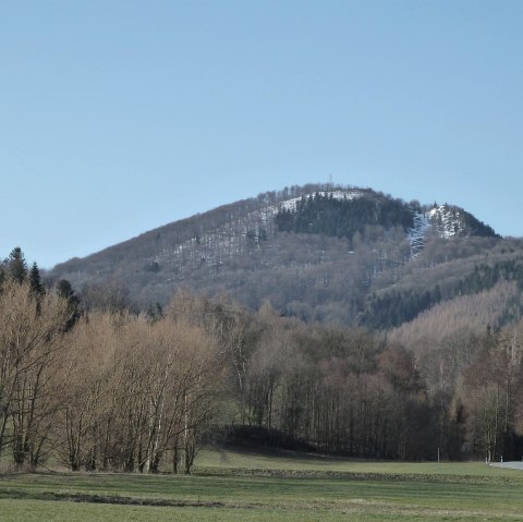 Lausche, &copy; Dr. J&ouml;rg B&uuml;chner