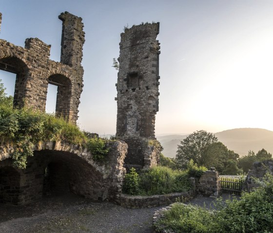 Burggel&auml;nde, &copy; Kappest/Vulkanregion Laacher See