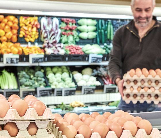 Das Sortiment im Hofladen Maria Laach, &copy; Jaqueline Kroll