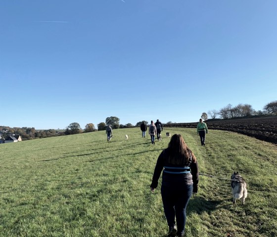 Gemeinsamer Spaziergang, &copy; Dani Sturm