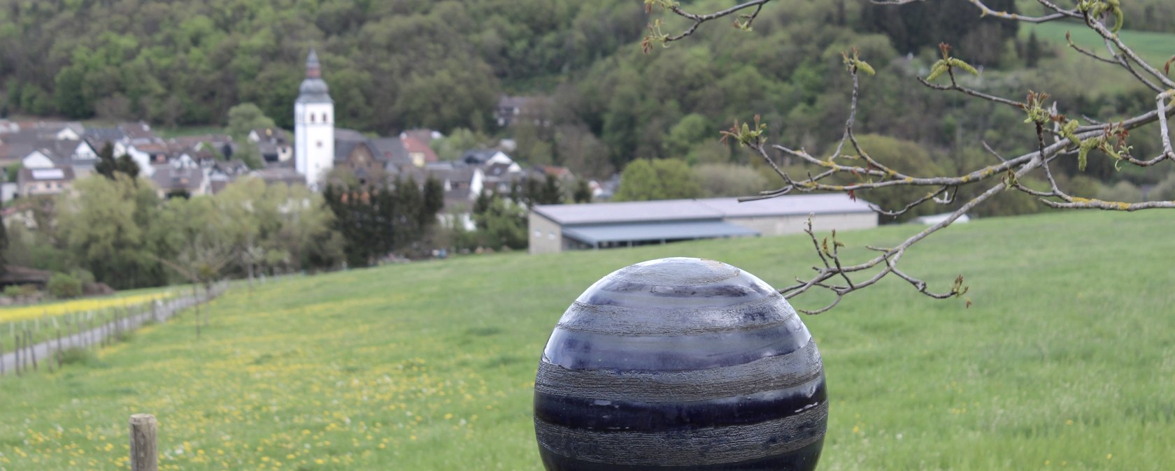 Blick auf K&ouml;nigsfeld, &copy; Vulkanregion Laacher See