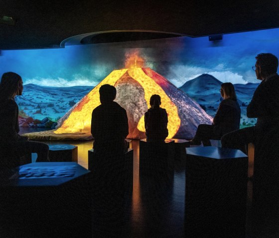 Vulkanausbruch im Lava-Dome, &copy; Eifel Tourismus GmbH, D. Ketz