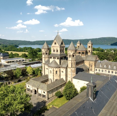 Abtei Maria Laach, © Eifel Tourismus, Dominik Ketz