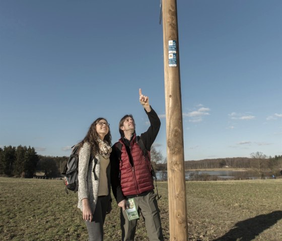 Wanderer unterwegs, &copy; Kappest/Vulkanregion Laacher See