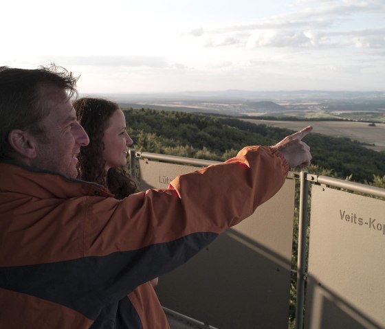 Die Aussicht genie&szlig;en - G&auml;nsehalsturm, &copy; Kappest/Remet