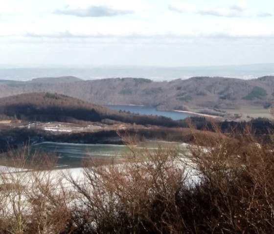 Winterspaziergang, Laacher See vom G&auml;nsehalsturm