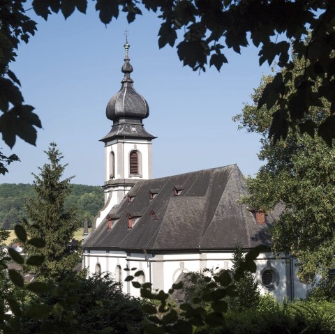 Église baroque de Saffig Vue extérieure du parc, © Kappest/Vulkanregion Laacher See