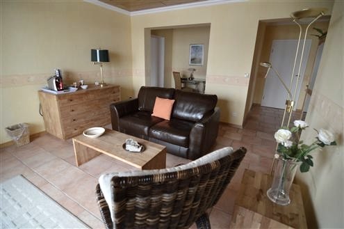 Tweepersoonskamer suite Brohltal - woonkamer