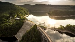 Uitzicht op de Urft Dam in het Nationaal Park Eifel, © Eifel Tourismus GmbH, D. Ketz