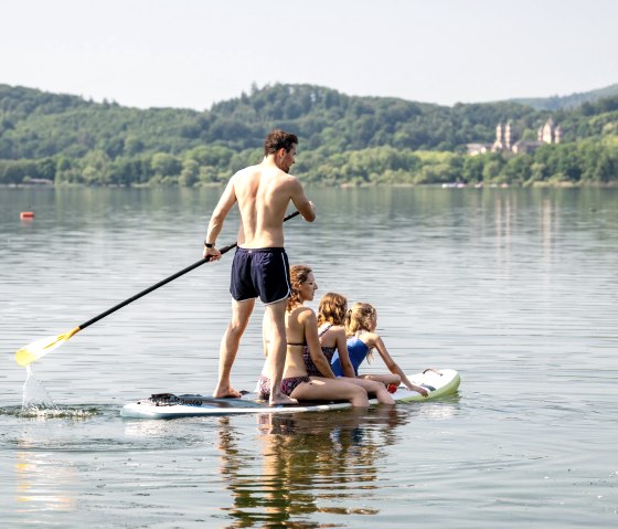 RCN Camping - Standup-Paddling, &copy; Eifel Tourismus GmbH, Dominik Ketz