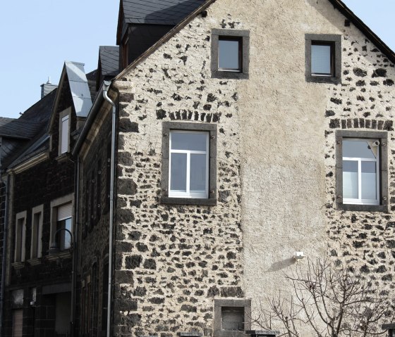 Maisons en pierre volcanique, © VG Pellenz/Chagas da Silva