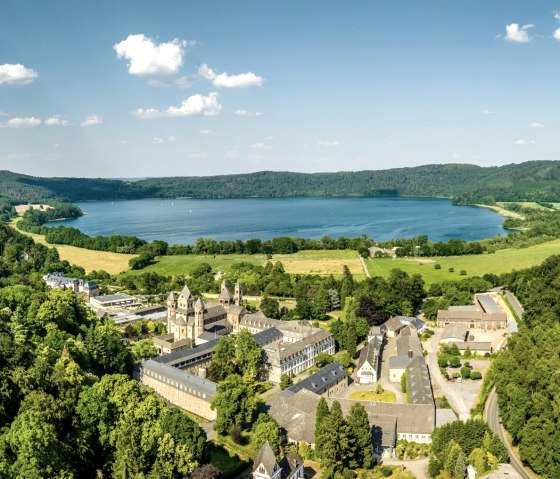Luftbild Laacher See, &copy; Eifel Tourismus GmbH, Dominik Ketz